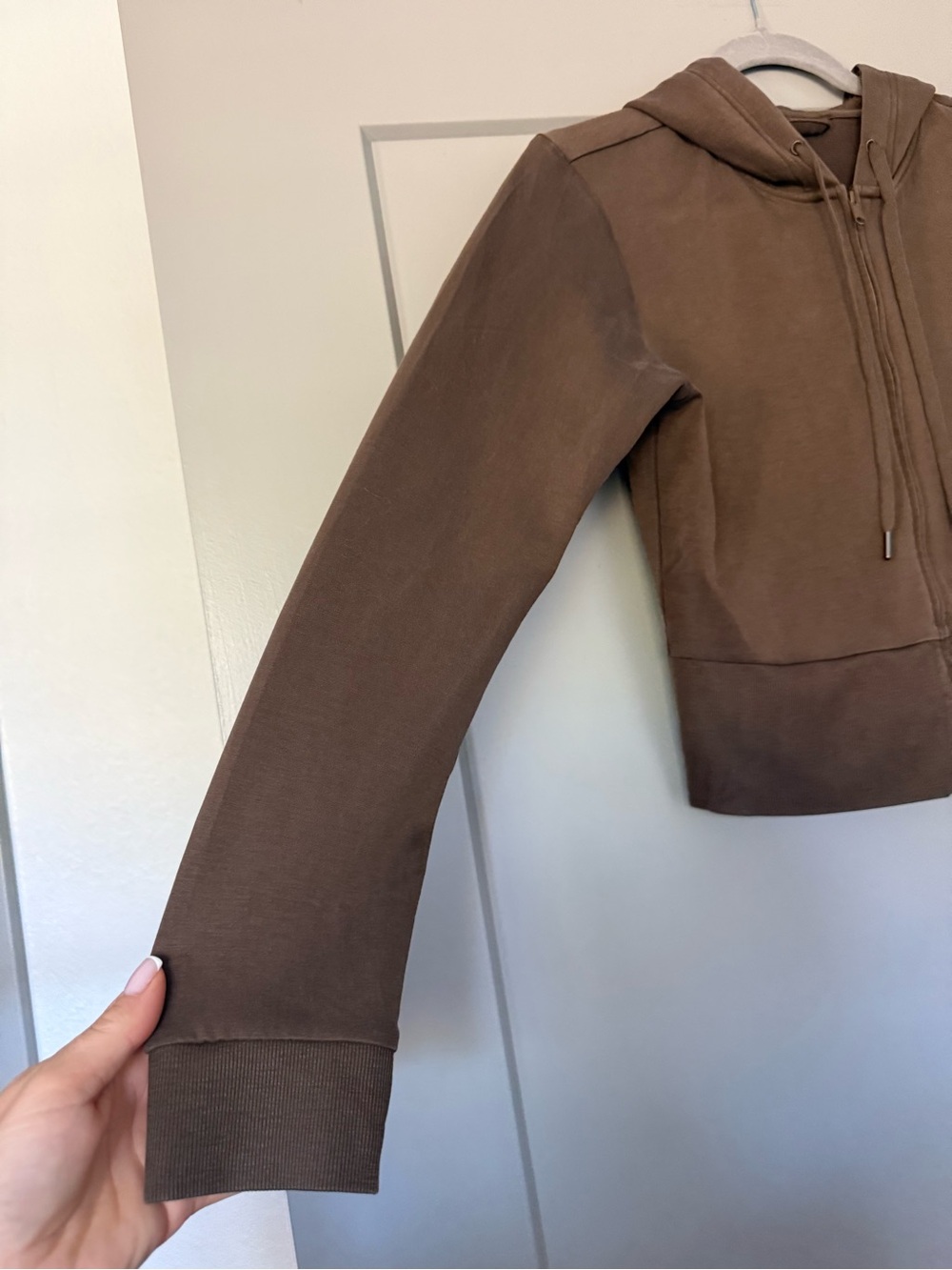Vuori Compose Full Zip Hoodie Size Small in Espresso - Picture 3 of 10